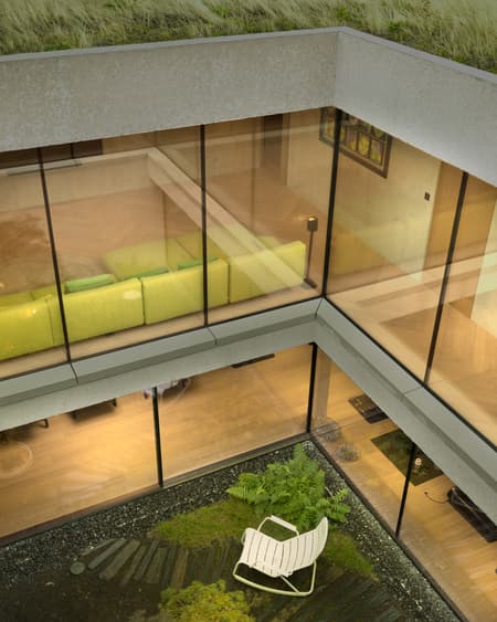 BEC – Villa with patio